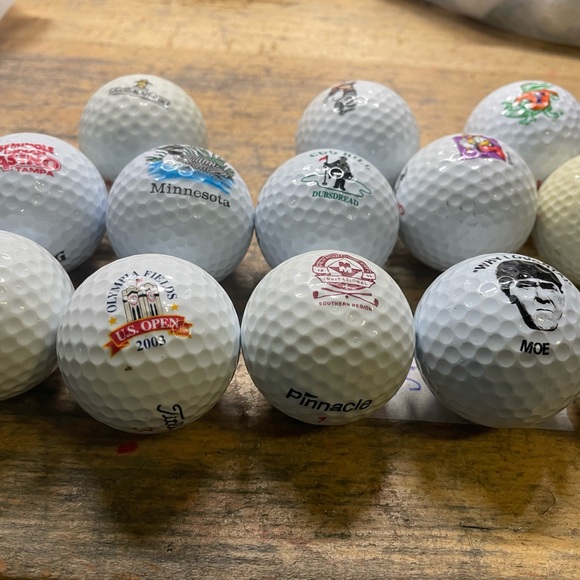 Golf ball collection. 
25 Pc collectible golf balls with clubs logos - Picture 6 of 15